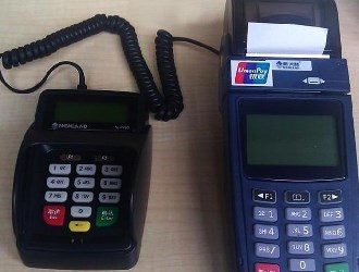 信用卡pos機(jī)刷卡機(jī)在哪里申請?